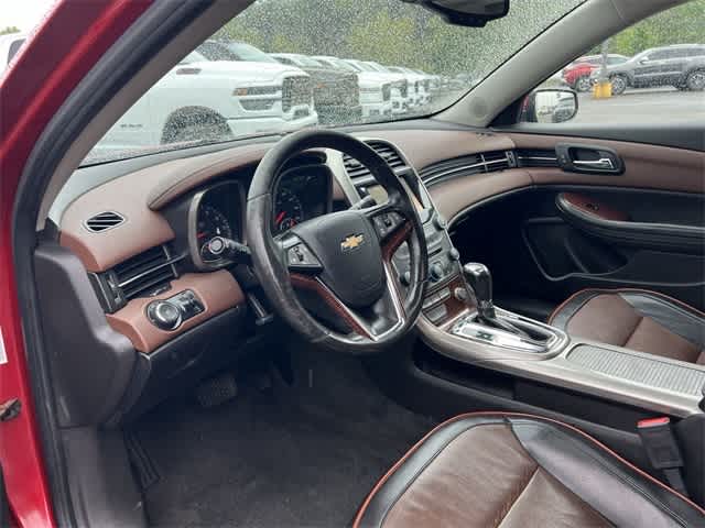 Thumbnail: 2013 Chevrolet Malibu - 10