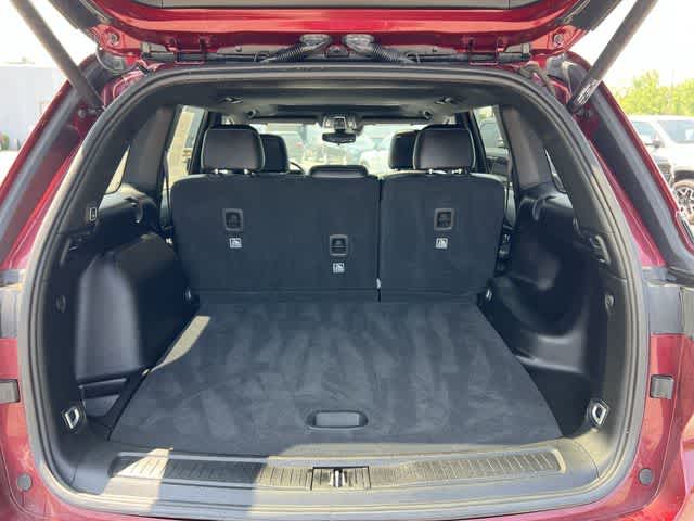 Thumbnail: 2023 Jeep Grand Cherokee - 24