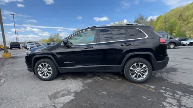 Thumbnail: 2019 Jeep Cherokee - 5