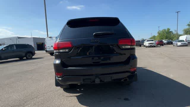 Thumbnail: 2017 Jeep Grand Cherokee - 6