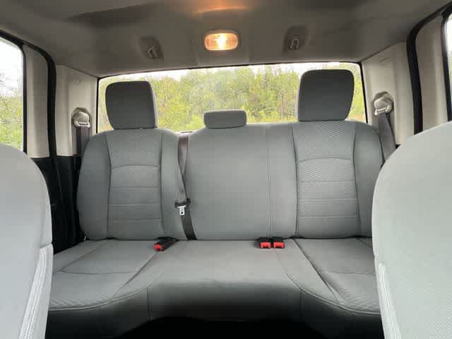 Thumbnail: 2019 RAM 1500 Classic - 14