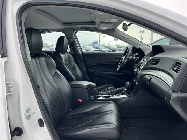 Thumbnail: 2021 Acura ILX - 19