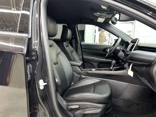 Thumbnail: 2026 Jeep Compass - 19