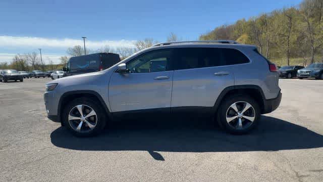 Thumbnail: 2019 Jeep Cherokee - 4
