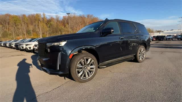 Thumbnail: 2021 Cadillac Escalade - 4