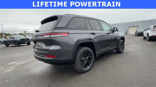 Thumbnail: 2025 Jeep Grand Cherokee - 8