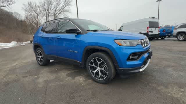 Thumbnail: 2024 Jeep Compass - 2