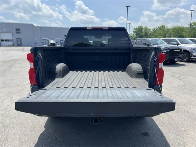 Thumbnail: 2020 Chevrolet Silverado 1500 - 24