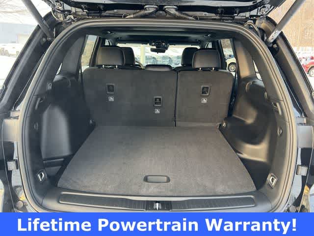 Thumbnail: 2025 Jeep Grand Cherokee - 24