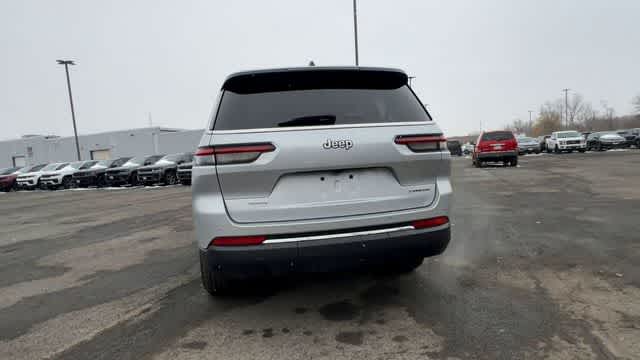 Thumbnail: 2023 Jeep Grand Cherokee - 7