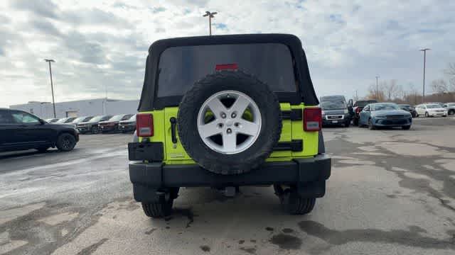 Thumbnail: 2017 Jeep Wrangler - 7