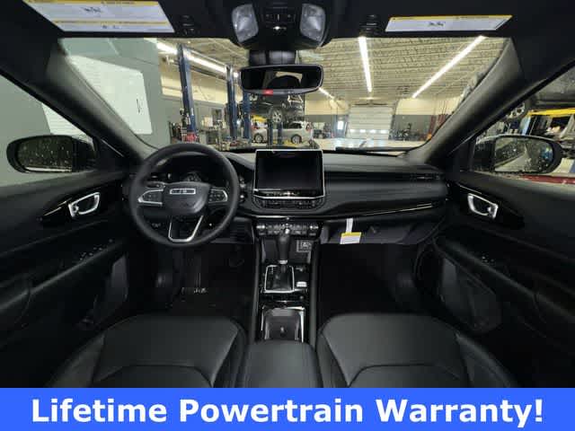 Thumbnail: 2026 Jeep Compass - 14