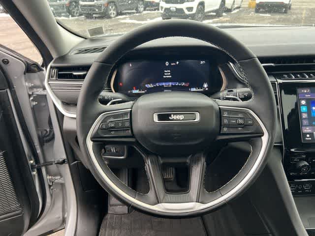 Thumbnail: 2023 Jeep Grand Cherokee - 20