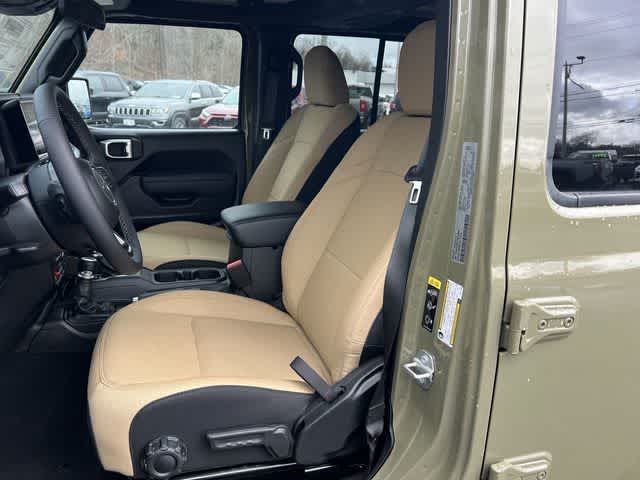 Thumbnail: 2026 Jeep Wrangler - 15