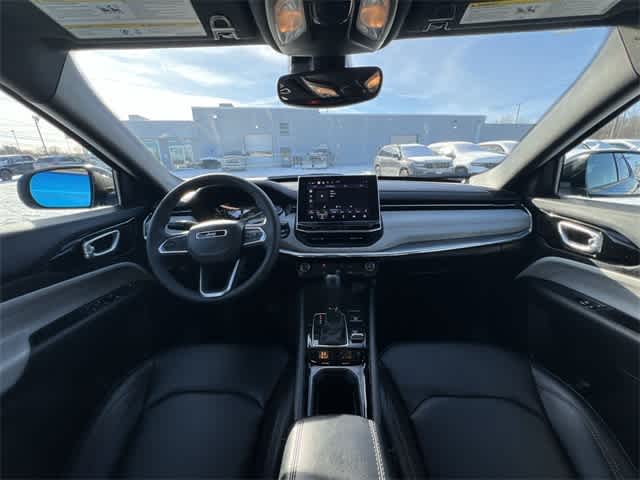 Thumbnail: 2024 Jeep Compass - 14