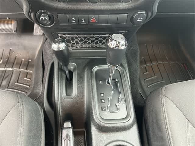 2017 Jeep Wrangler Sport 22