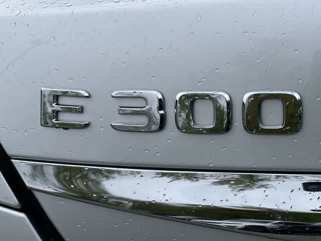 Thumbnail: 2019 Mercedes-Benz E-Class - 19