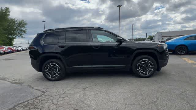 Thumbnail: 2026 Jeep Cherokee - 9
