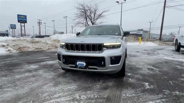 Thumbnail: 2022 Jeep Grand Cherokee - 3