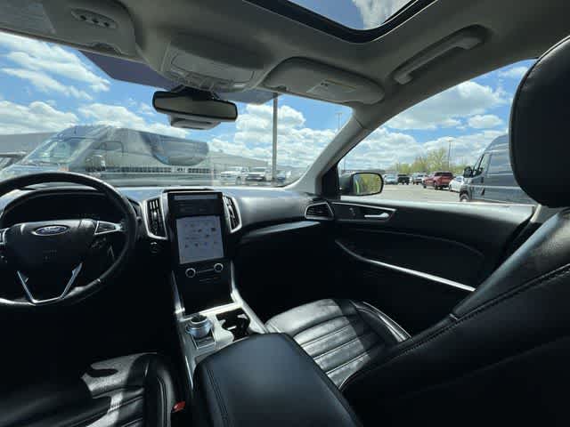 Thumbnail: 2022 Ford Edge - 11