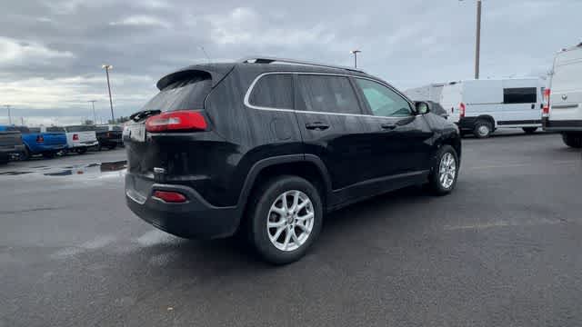Thumbnail: 2014 Jeep Cherokee - 7