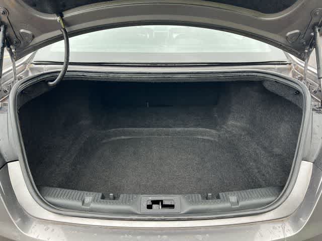 Thumbnail: 2013 Ford Taurus - 32