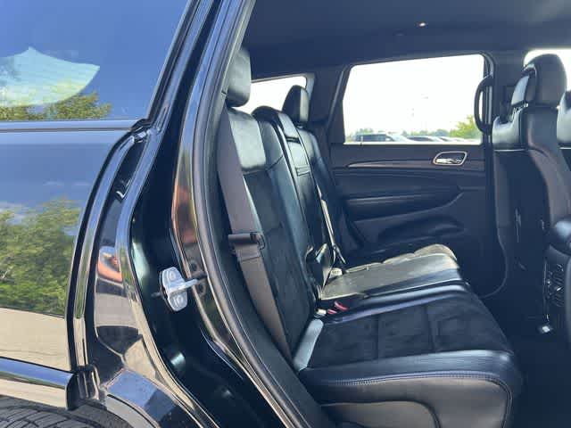 Thumbnail: 2017 Jeep Grand Cherokee - 25