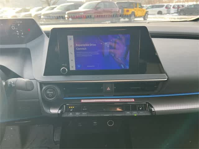 Thumbnail: 2024 Toyota Prius - 21