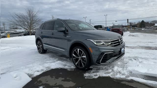 Thumbnail: 2022 Volkswagen Tiguan - 2