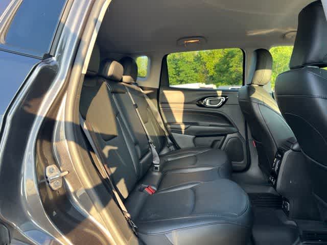 Thumbnail: 2022 Jeep Compass - 13