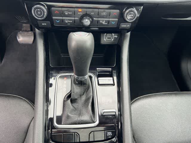 Thumbnail: 2024 Jeep Compass - 22