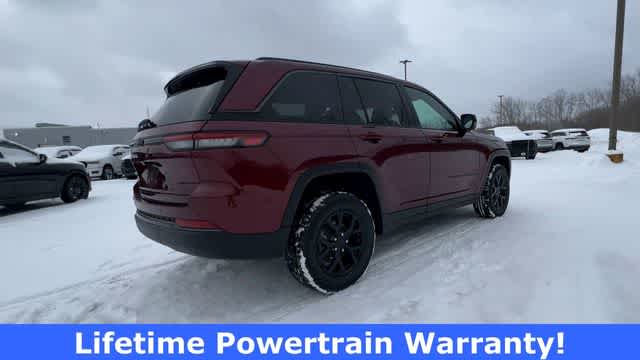 Thumbnail: 2026 Jeep Grand Cherokee - 8