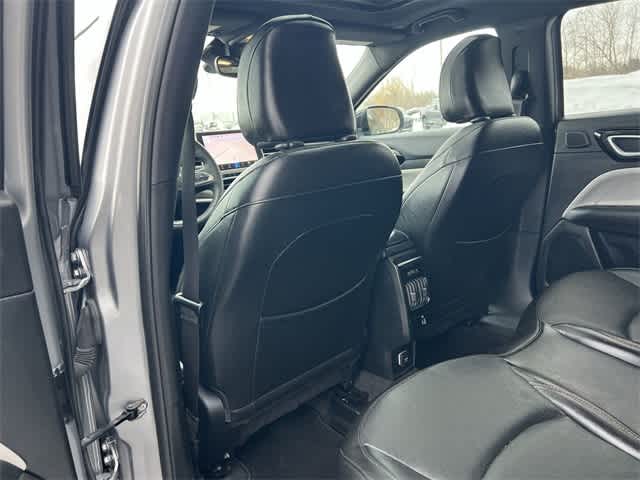 Thumbnail: 2023 Jeep Compass - 16