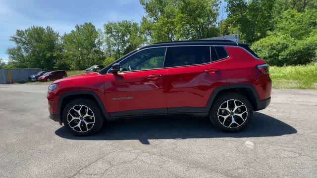 Thumbnail: 2025 Jeep Compass - 4