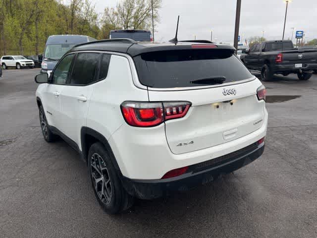 Thumbnail: 2024 Jeep Compass - 4