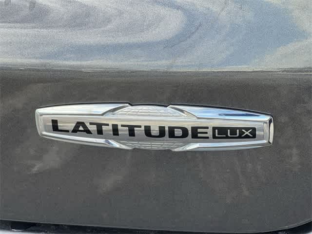 Thumbnail: 2022 Jeep Compass - 11