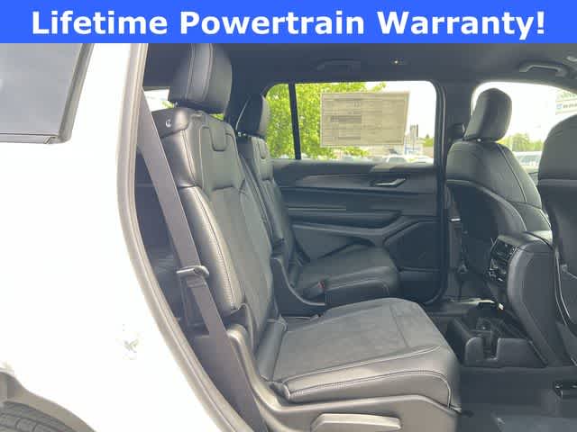 Thumbnail: 2025 Jeep Grand Cherokee L - 18