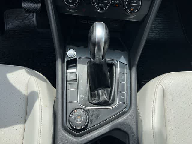 Thumbnail: 2019 Volkswagen Tiguan - 30