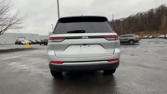 Thumbnail: 2026 Jeep Grand Cherokee - 7