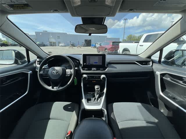 Thumbnail: 2023 Toyota RAV4 - 14