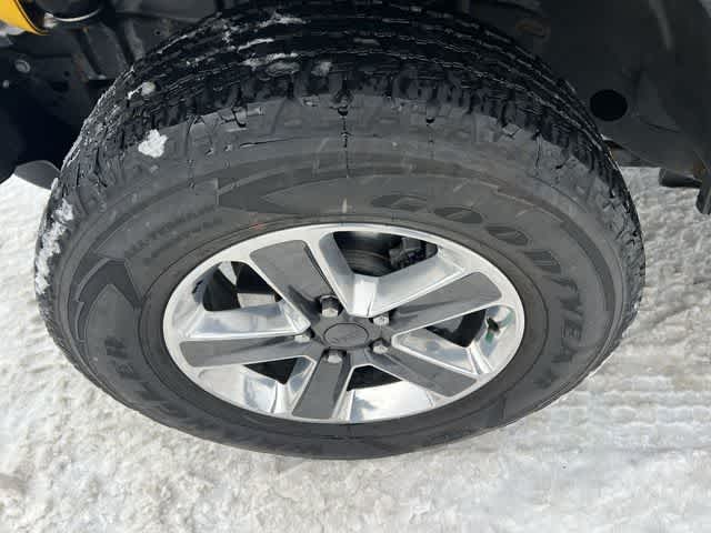 Thumbnail: 2019 Jeep Wrangler - 12