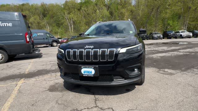 Thumbnail: 2019 Jeep Cherokee - 3