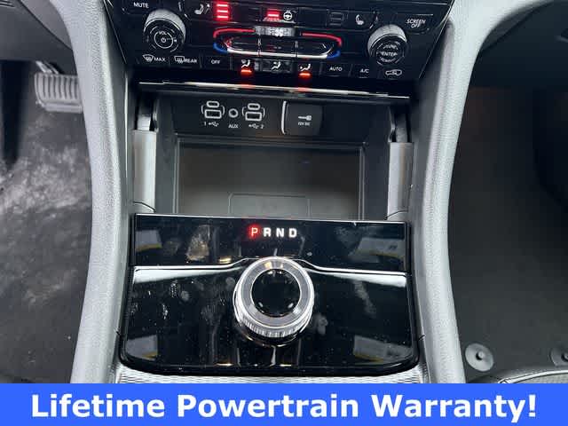 Thumbnail: 2025 Jeep Grand Cherokee - 22