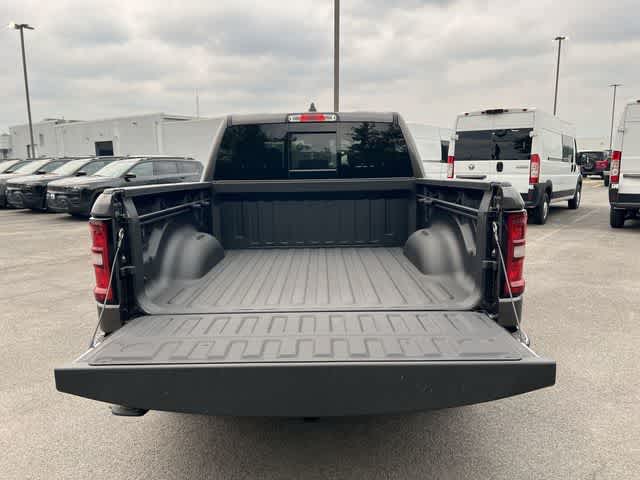 Thumbnail: 2026 RAM 1500 - 32