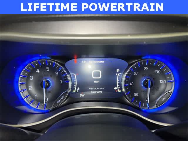 Thumbnail: 2026 Chrysler Pacifica - 23