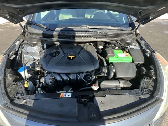 Thumbnail: 2016 Kia Forte - 13