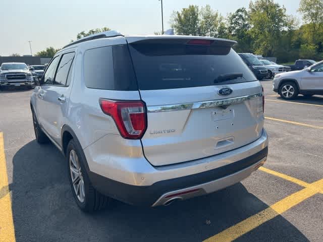 Thumbnail: 2016 Ford Explorer - 2