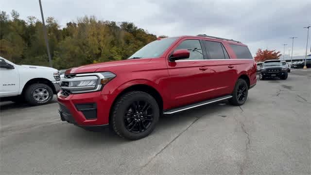 Thumbnail: 2022 Ford Expedition MAX - 4