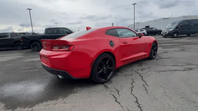 Thumbnail: 2017 Chevrolet Camaro - 7