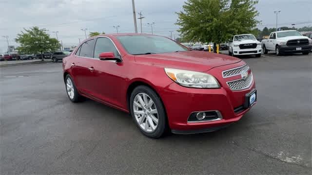 Thumbnail: 2013 Chevrolet Malibu - 2